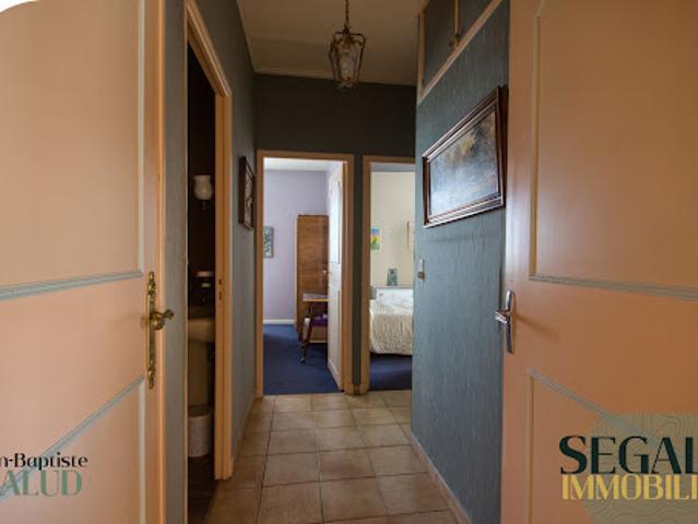 Vente Maison 5 pièces 147.73 m2 Saint Benoît de Carmaux