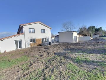 Vente Maison 5 pièces 148 m2 Meauzac
