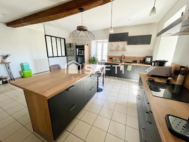 Vente Maison 5 pièces 148 m2 Les Trois Moutiers
