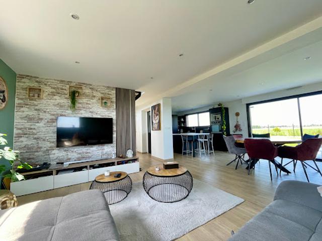 Vente Maison 5 pièces 148 m2 Provin
