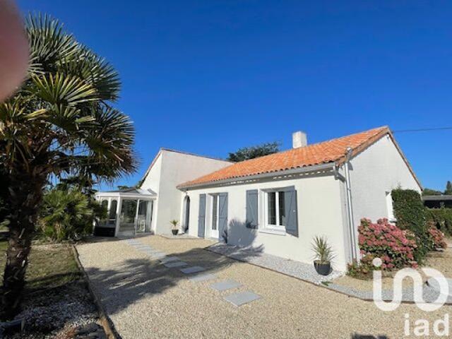 Vente Maison 5 pièces 148 m2 Saint Léger de Montbrun