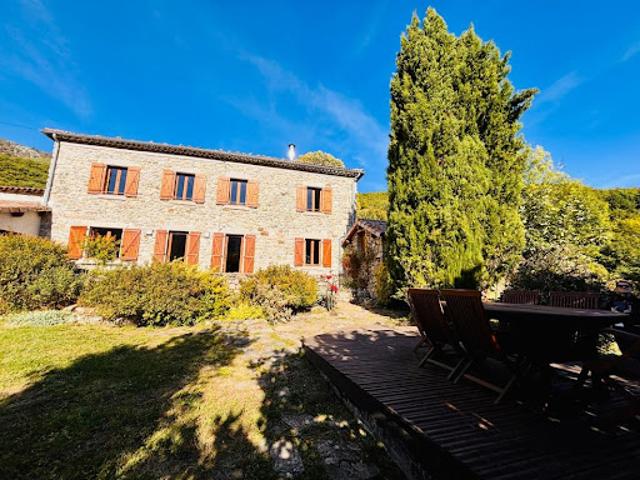 Vente Maison 5 pièces 148 m2 Valgorge