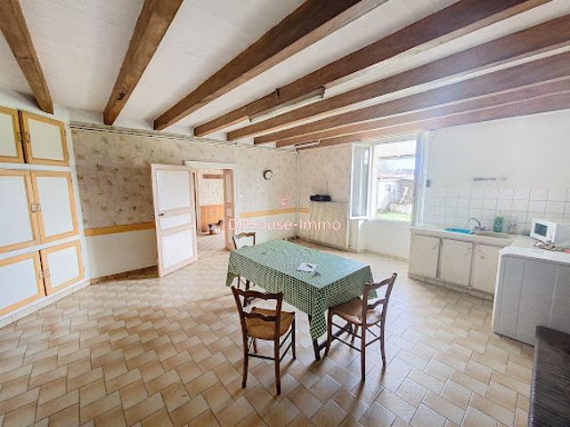 Vente Maison 5 pièces 148 m2 Vouharte