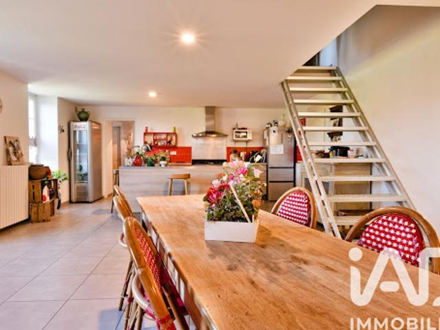 Vente Maison 5 pièces 148 m2 Vouhe