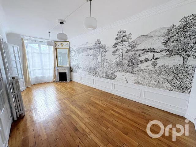 Vente Maison 6 pièces 148 m2 Clamart