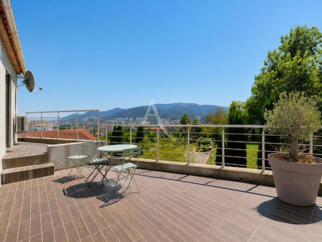 Vente Maison 5 pièces 149 m2 Marseille 12ème