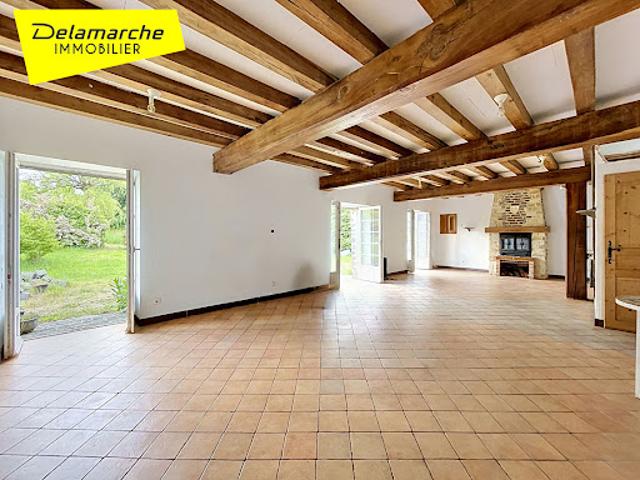Vente Maison 5 pièces 149 m2 Le Mesnil Villeman
