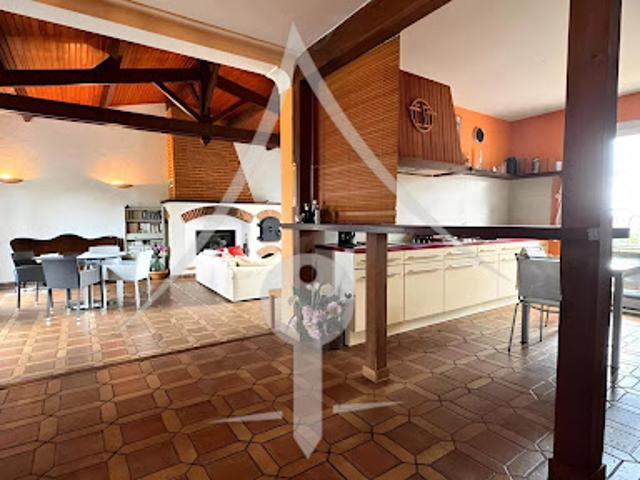 Vente Maison 5 pièces 149 m2 Longages