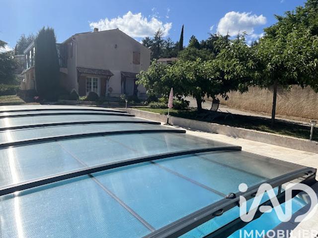Vente Maison 5 pièces 149 m2 Saint Etienne les Orgues