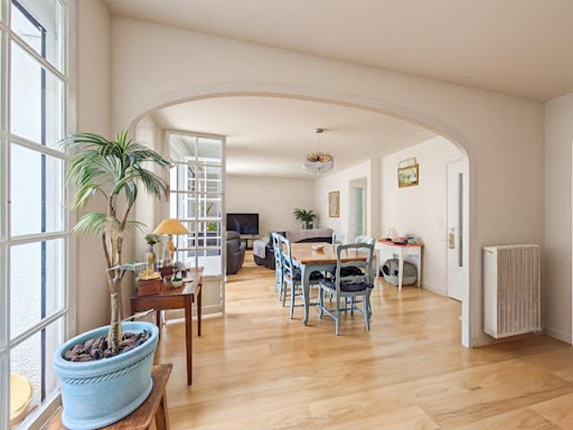 Vente Maison 5 pièces 149 m2 Saint Père Marc en Poulet