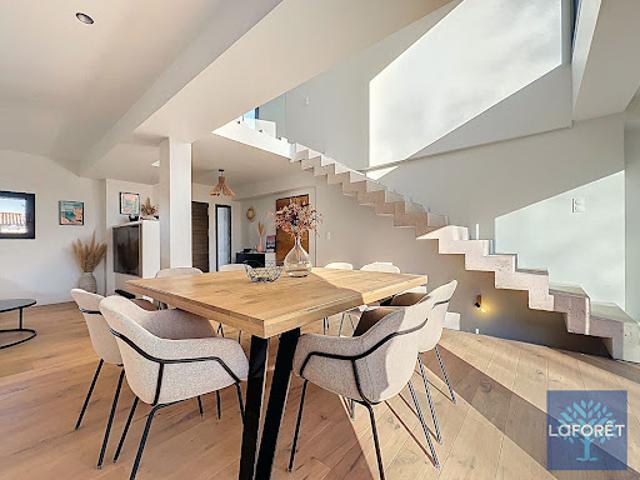 Vente Maison 5 pièces 149 m2 Sainte Foy d'Aigrefeuille