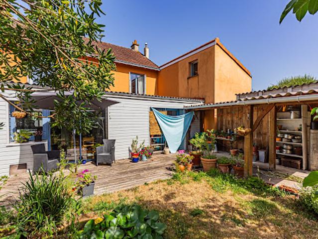 Vente Maison 5 pièces 149.56 m2 Nantes