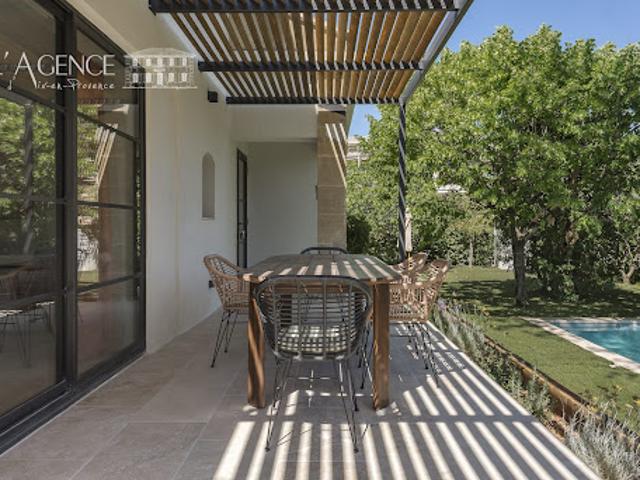 Vente Maison 5 pièces 150 m2 Aix en Provence