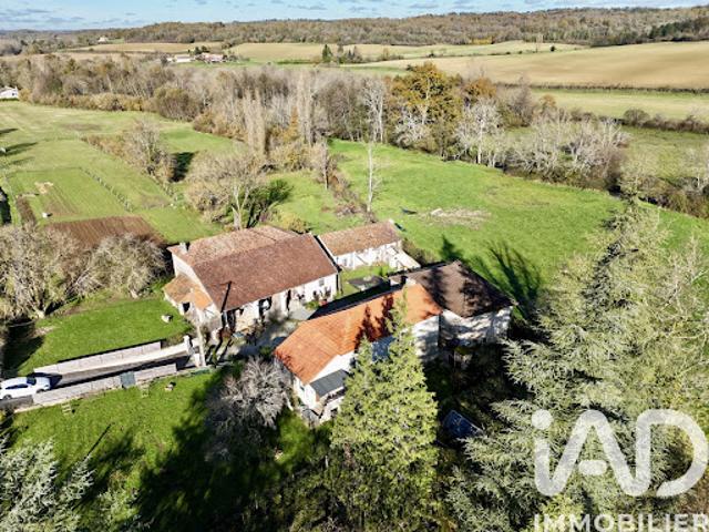 Vente Maison 5 pièces 140 m2 Mareuil