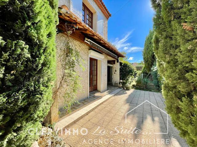Vente Maison 5 pièces 140 m2 Marseille 12ème