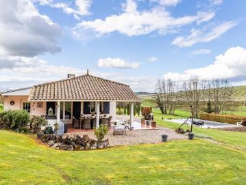 Vente Maison 5 pièces 140 m2 Molieres