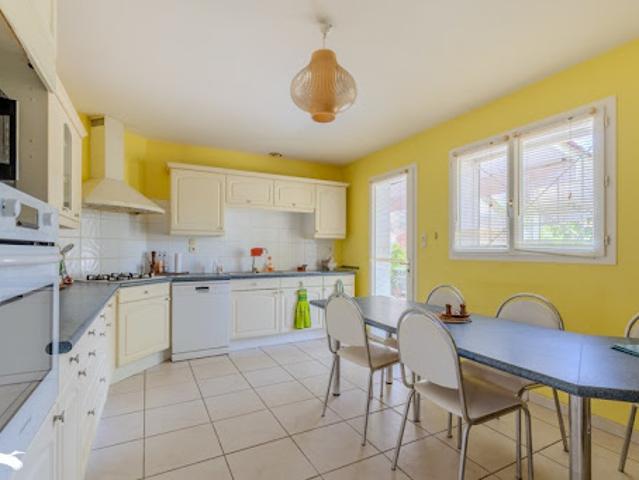 Vente Maison 5 pièces 140 m2 Bassens