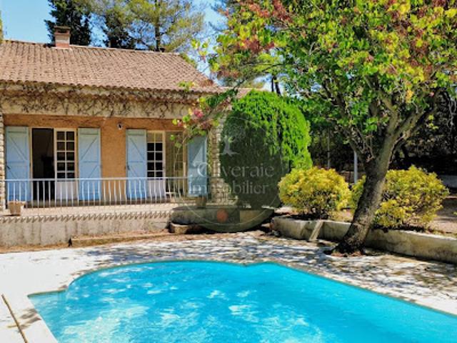 Vente Maison 5 pièces 140 m2 Belcodène