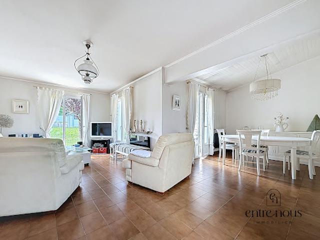 Vente Maison 5 pièces 140 m2 Bourgoin Jallieu