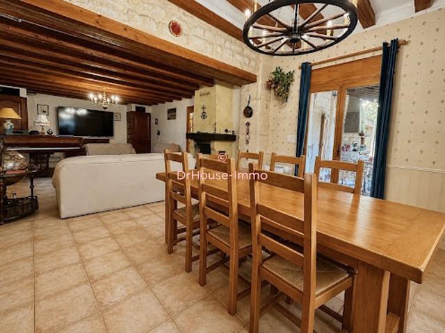 Vente Maison 5 pièces 140 m2 Castries