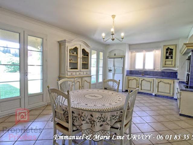 Vente Maison 5 pièces 140 m2 Graveson
