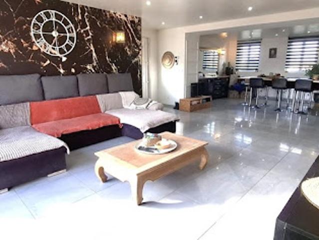 Vente Maison 5 pièces 140 m2 Homblières