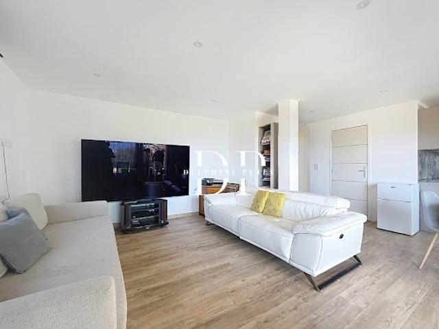 Vente Maison 5 pièces 140 m2 Lucinges
