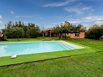 Vente Maison 5 pièces 140 m2 Lamothe Capdeville