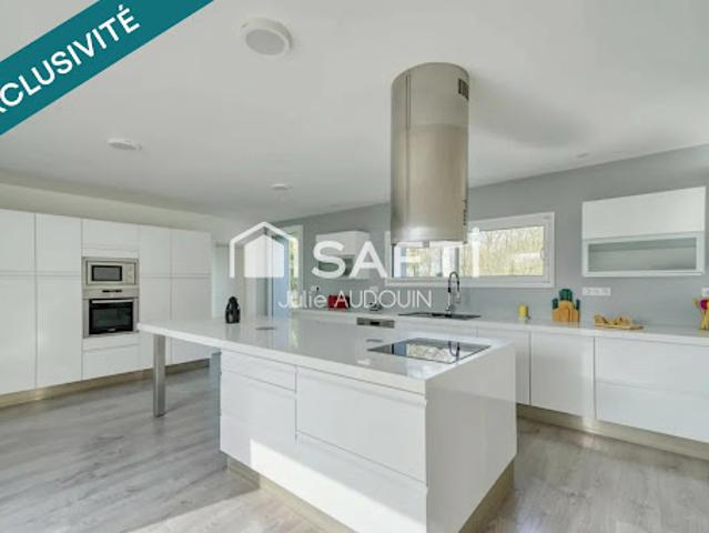 Vente Maison 5 pièces 140 m2 Les Touches de Périgny