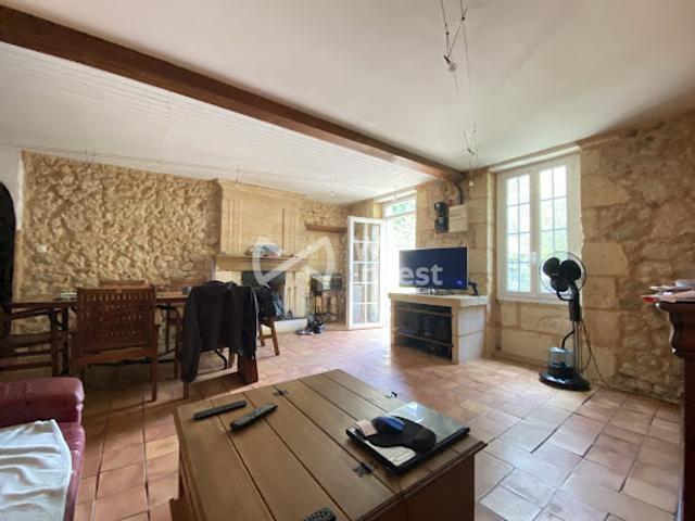 Vente Maison 5 pièces 140 m2 Plassac