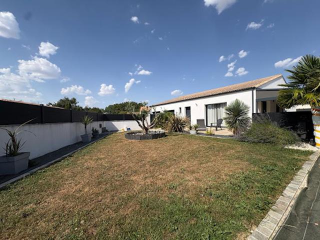 Vente Maison 5 pièces 140 m2 Prahecq