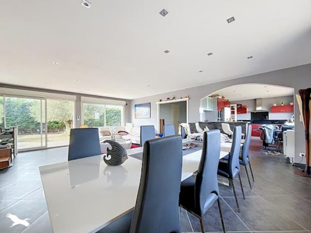 Vente Maison 5 pièces 140 m2 Roquemaure