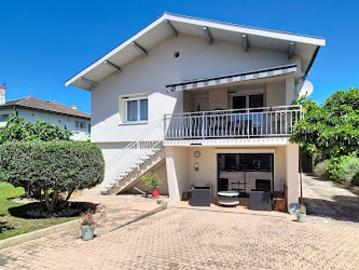 Vente Maison 5 pièces 140 m2 Saint Maurice l'Exil