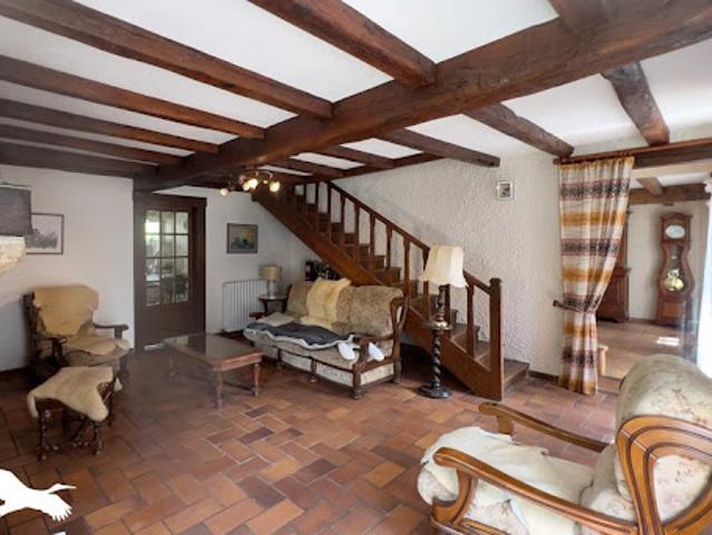 Vente Maison 5 pièces 140 m2 Saint Junien les Combes