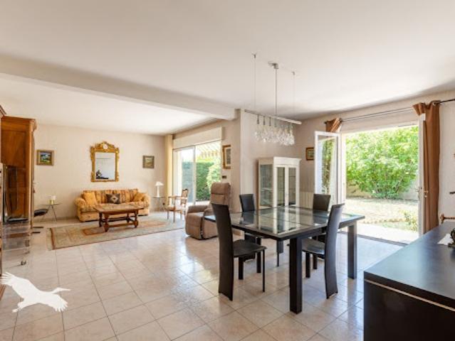 Vente Maison 5 pièces 140 m2 Saint Jean