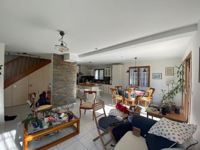 Vente Maison 5 pièces 140 m2 Saint Jean de Moirans
