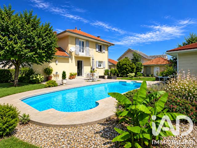 Vente Maison 5 pièces 140 m2 Saint Pierre en Faucigny