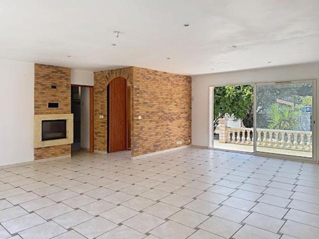 Vente Maison 5 pièces 140 m2 Sainte marie la mer