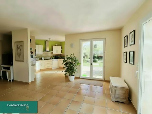Vente Maison 5 pièces 140 m2 Salagnon