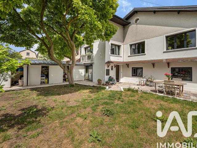 Vente Maison 5 pièces 141 m2 Noisy le Grand