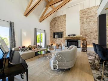 Vente Maison 5 pièces 141 m2 Annecy