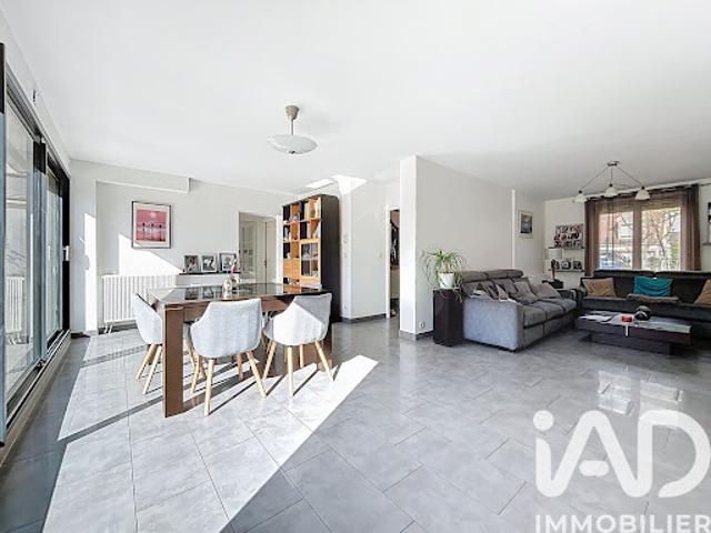 Vente Maison 5 pièces 141 m2 Bussy Saint Georges
