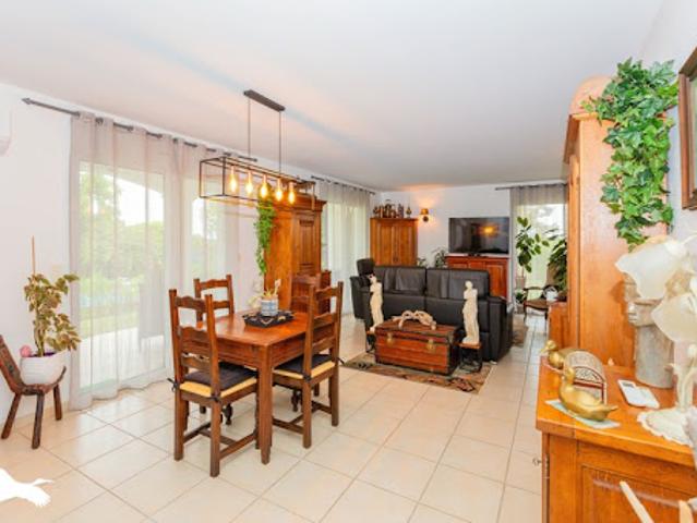 Vente Maison 5 pièces 141 m2 Cazaubon