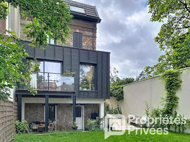 Vente Maison 5 pièces 141 m2 Clamart