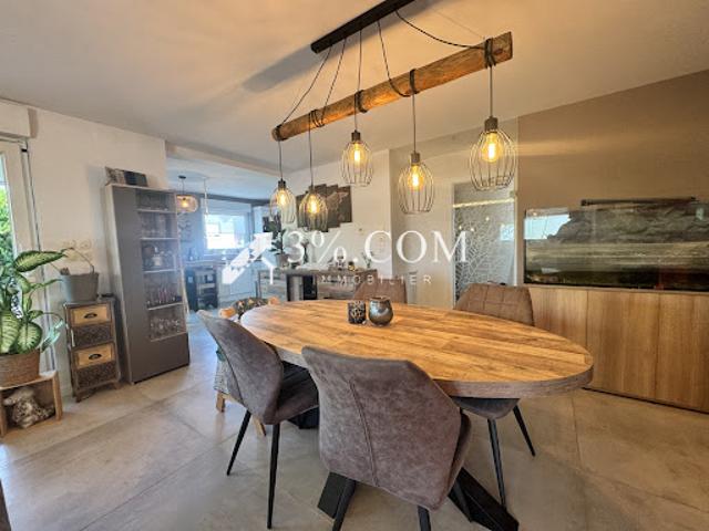 Vente Maison 5 pièces 141 m2 Saessolsheim