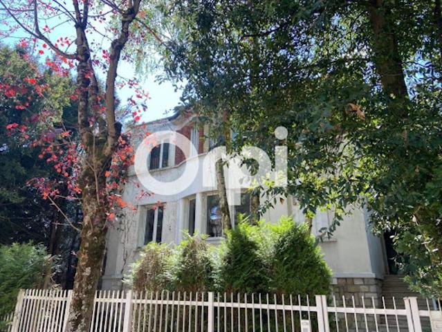 Vente Maison 5 pièces 141 m2 Sceaux