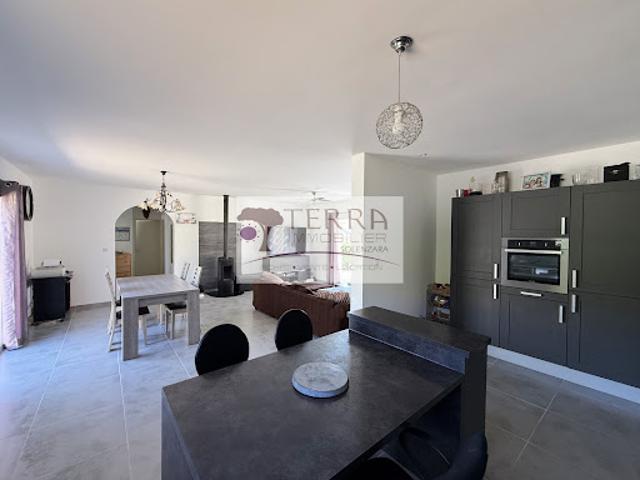 Vente Maison 5 pièces 141.63 m2 Ventiseri