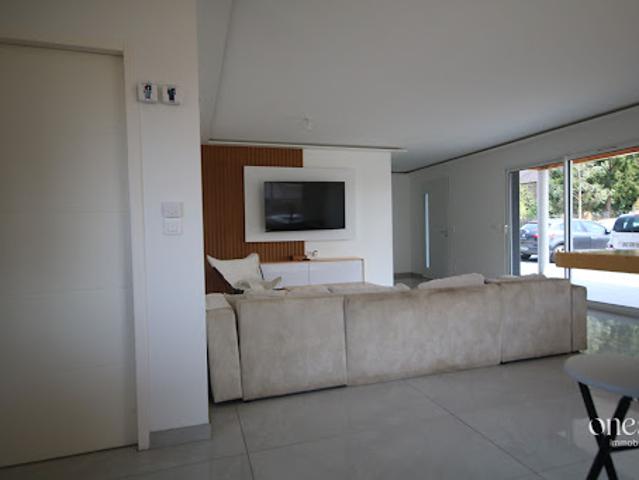 Vente Maison 5 pièces 141.84 m2 Oloron Sainte Marie
