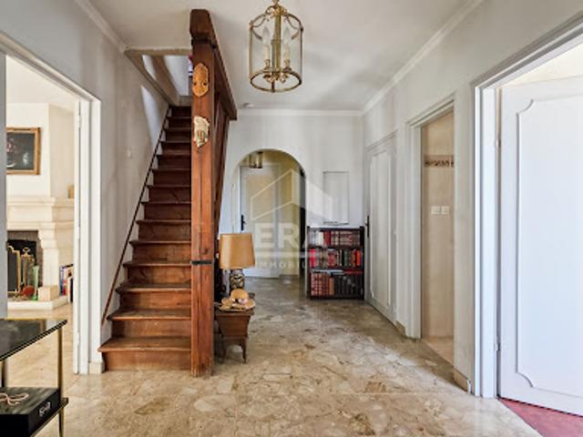 Vente Maison 5 pièces 142 m2 Montreuil