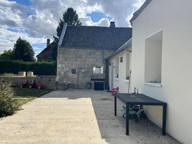 Vente Maison 5 pièces 142 m2 Cuts